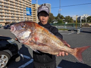 s-PXL_20251106_060258829